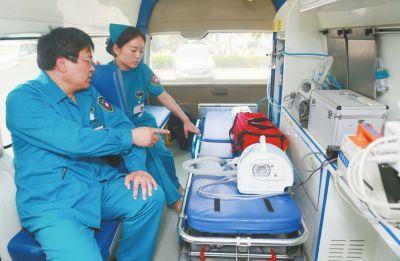 轮台县妇婴监护型护送