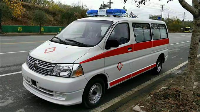 轮台县丰田海狮救护车